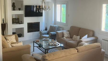 Villa familiale piscine, jacuzzi au coeur du Var - Photo 5