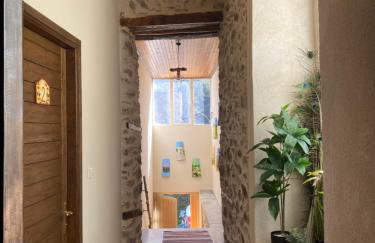 1924 Studios 1 - Photo 13