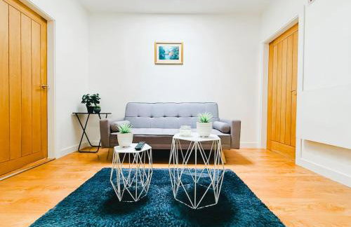 Gorgeous 1 bed flat, Sleeps 4, free Parking, Pet friendly, Pudsey, Leeds - Foto 1