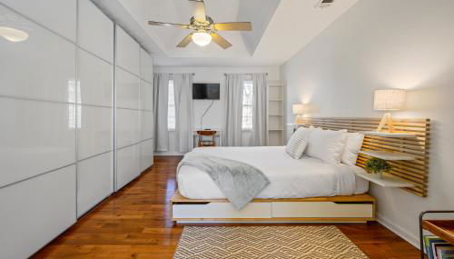 2 Story Home With Sunroom & Cozy Deck Close To KSU - Foto 2