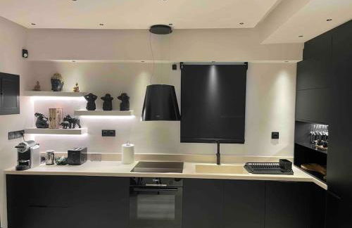 Lagonisi Luxury apartment 2 by the sea - Photo 9