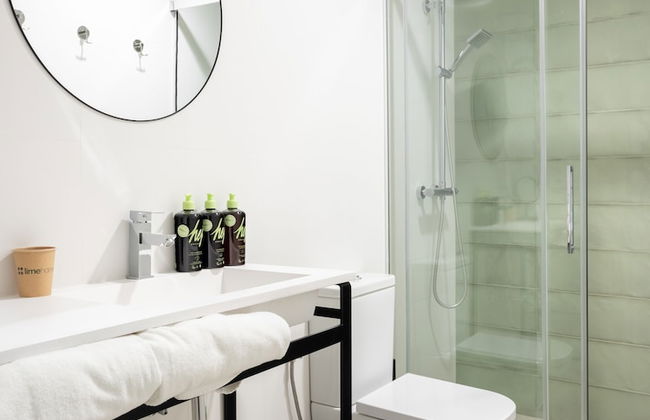 Limehome Sevilla Calle Torcuato Luca de Tena - Foto 45