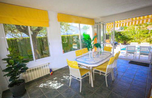 LITORAL COSTA DORADA - VILLA MONET Only families - Photo 9