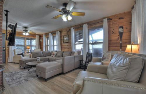 Moon Tower Cabin - Beautiful Water Views Firepit More - Foto 8