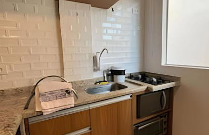 Apto mobiliado e bem localizado! - Foto 11