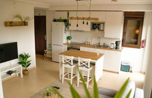 APARTAMENTO con Jardín en Bádames - Foto 7