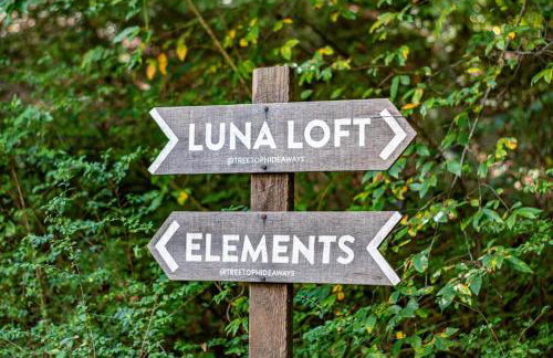 Treetop Hideaways: Luna Loft Treehouse - Foto 25