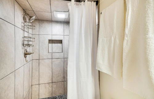 Fire Pits and Gazebo Lakefront Escape in Terry! - Foto 20