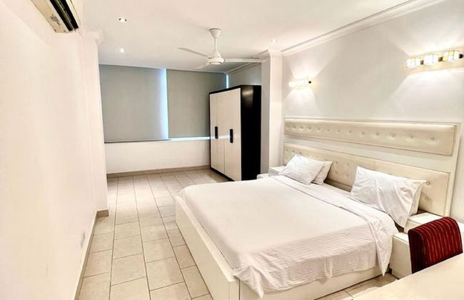 Colosseum Square Luxury Apartments - Photo 19