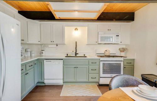 Pine Den Cabin: Arcade+Fire Pit+BBQ - Foto 39