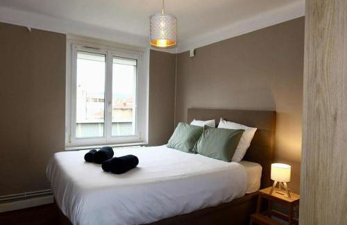 Appartement Cosy avec Balnéo - Tout à pied - Foto 11