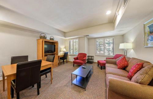Palisades Tahoe Lodge Rentals Studio #203 - Foto 6