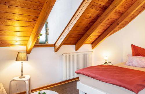 Dachwohnung Im Landhausstil - Foto 22