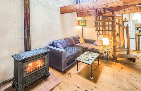 2 Bedroom Awesome Home In Les Cabannes - Foto 3