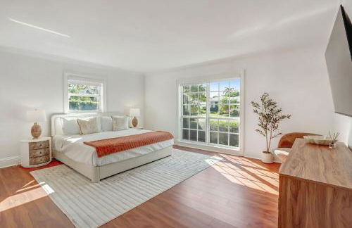 Solara: Waterfront Estate, Pool, Dock, Private Guest Suite - Foto 53