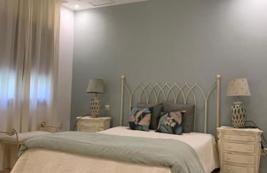 Beachside Apartment in Marbella - Photo 31