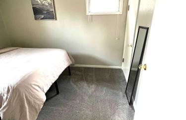 Cozy basement apartment - blocks from Old Town - Foto 3