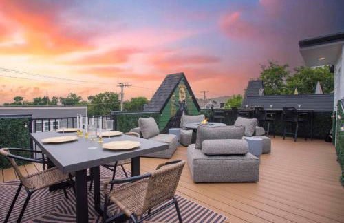 Rooftop Deck Hot Tub Fire pit Sleeps 10 - Foto 11