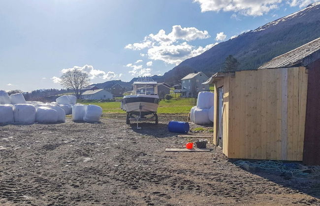 7 Person Holiday Home in Averoy - Foto 25