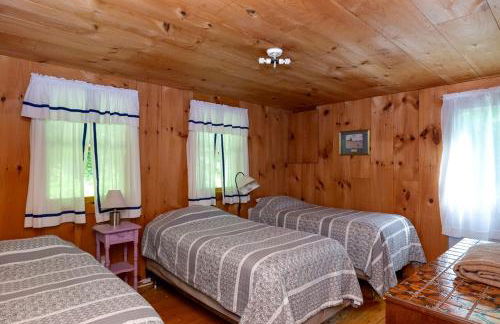 Family Mountain Vacation Rental with Fireplace in Connecticut River Valley - Foto 7