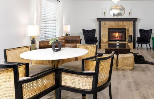Timeless-Texas-Inn - Heated Pool Oasis & Lux Vibe - Foto 42