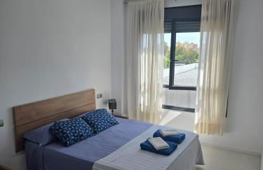 Piscina y Pádel al lado del Mar - Foto 11