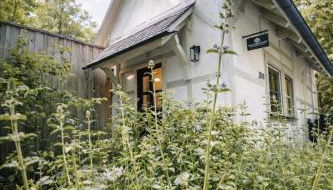 TauberChalet I Private Spa mit Sauna & Whirlpool I Natur I 10 Min zur Altstadt - Foto 2