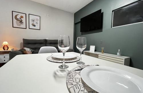 Kitnet Aconchegante em ambiente Familiar a 100m Praia Camburi com Garagem - Foto 7