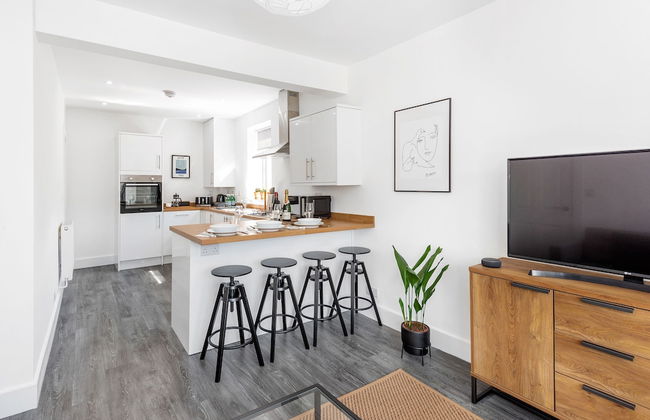 Stylish Apartment In Leafy Central Neighbourhood - Foto 7