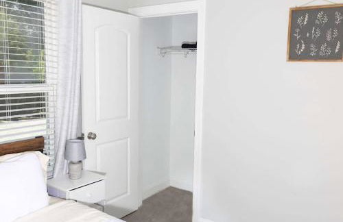 Fire Pit - 4 Min from UNC - 7 Min from Carrboro - Fast Wi-Fi - Foto 13