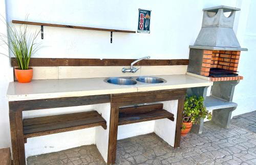 GATU Villa Serena piscina privada mayores de 25 años y familias - Foto 45