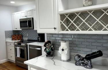 Let us help you make Salem a place to remember! - Photo 7