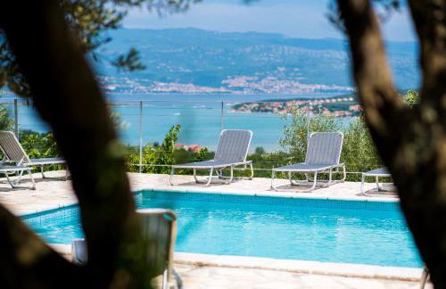 Holiday House Rosalia With Seaview And Swimming Pool - Photo 2