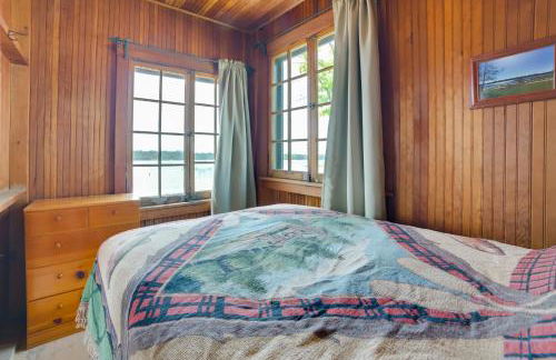 Water-View Deck! Cabin 4 on Les Cheneaux Islands - Photo 14