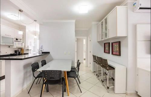 Canto nobre da Praia Grande - Apartamento completo e confortável - Foto 31