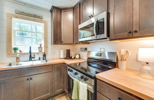 Lake Days, Links and Trails! Danbury Cottage - Foto 6