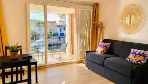 VUE Canal Superbe - Piscine - Parking Privé - Intérieur Neuf - Foto 3