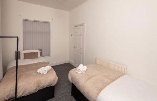 Modern 3 bed, sleeps 8 - Foto 34