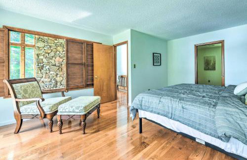 Quaint Lake Norman Home with Boat Dock and Grill! - Foto 14