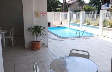 Apartamento de 2 quartos a 3 minutos a pé da praia de Cachoeira de Bom Jesu com águas calmas - Foto 27