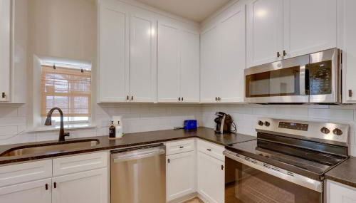 Duplex with Furnished Patio Near Lake Ouachita! - Foto 2