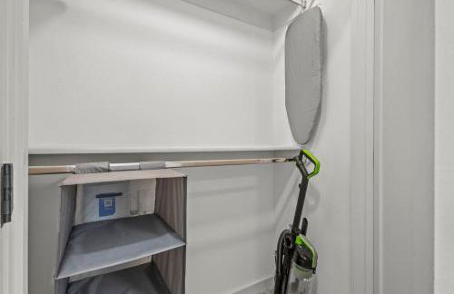 Near Medical District Walkable to Oak Lawn Bars - Foto 28