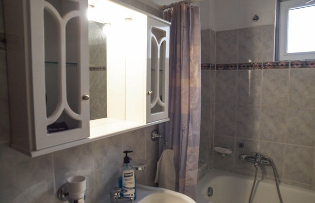 Charming Trikala Apartment With Garden & Central Heating - Foto 10