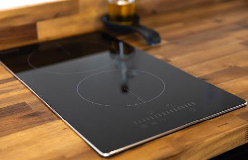 "Glamtainer" One of a kind Romantic Luxe Retreat, 8 Minutes to Emerald Beach, Outdoor Haven - Foto 26