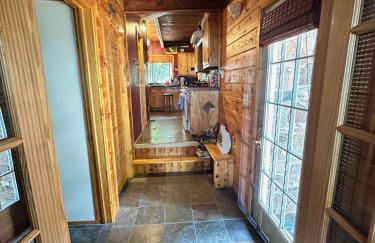 Well-appointed Adirondack cabin directly on 9-mile lake - Foto 73
