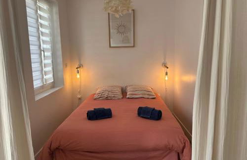 Escapade marseillaise proche de la mer plein sud avec jardin privé - clim & wifi gratuit - Foto 13