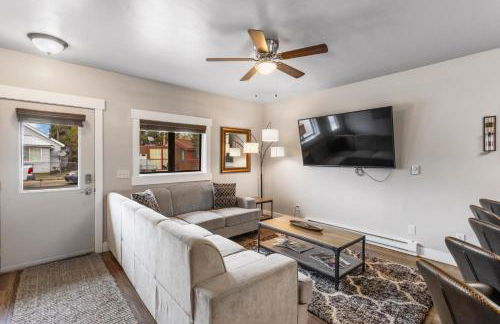 The Yellowstone Hideaway Unit A Cozy 1-Bedroom Yellowstone Hideaway, 1 Minute from Yellowstone Park! - Foto 14