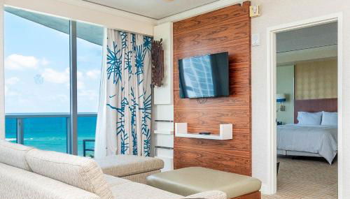 TRUMP INTERNATIONAL BEACH RESORT 2 BEDROOM APARTMENT 1600 Sf Ocean and Bay View - Foto 4