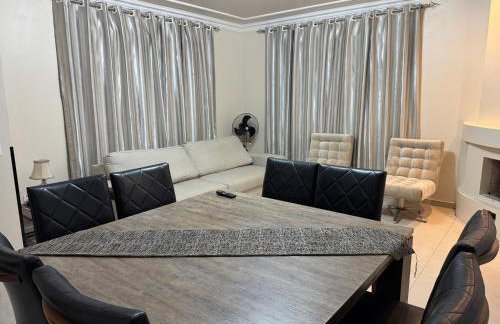 Casa Confortável e Climatizada, Perfeita para Todas as Estações - Foto 16