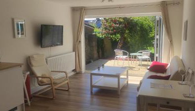 Adorable One-Bedroom Flat With Patio Garden. - Foto 2